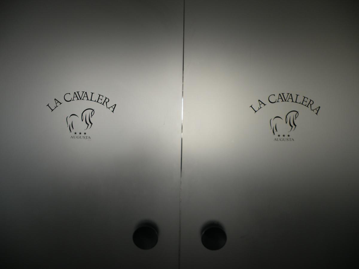 Hotel La Cavalera Augusta Ngoại thất bức ảnh