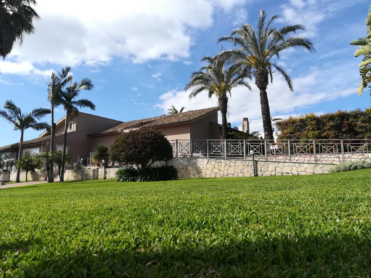 Hotel La Cavalera Augusta Ngoại thất bức ảnh